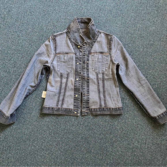 Vintage Max Studio Stretchy Denim Jacket, Medium - Picture 10 of 16